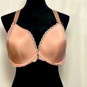 Adore Me 42 DD bra front enclosure Y-back